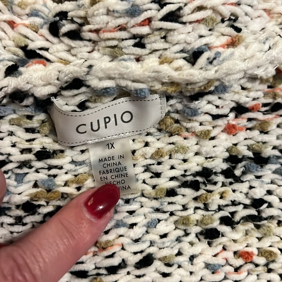 Cardigan - Picture 2 of 4